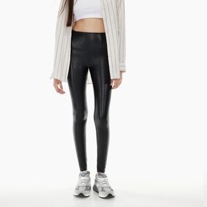 Wilfred Free (Aritzia) Daria Long/Tall Inseam High Waist Vegan Leather Leggings